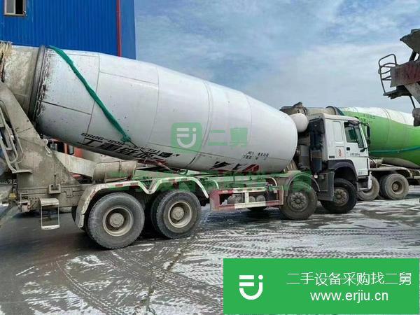重慶出售二手22方豪沃攪拌車