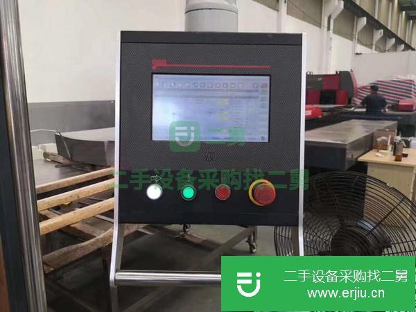 山東出售二手瑞鐵電液數(shù)控折彎?rùn)C(jī)100/3200