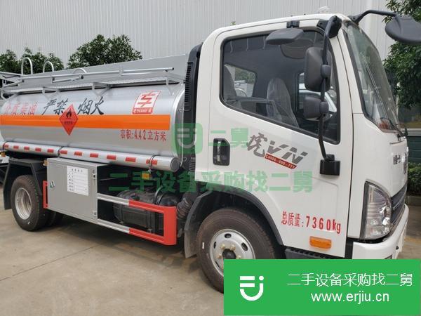 山東出售二手東風5噸油罐車包上戶可分期