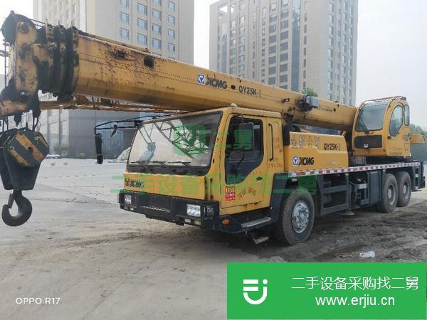 山東出售二手吊車，車況好，可以提檔過戶，電腦空調(diào)都好用