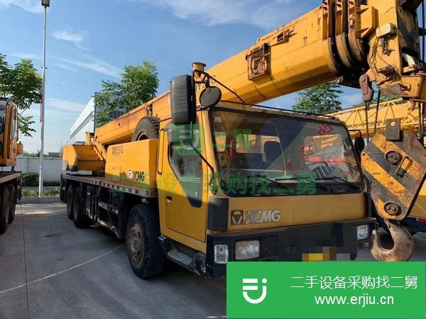 河北出售二手徐工吊車，原版原漆，拿回去就干活。保險、年審剛辦理。