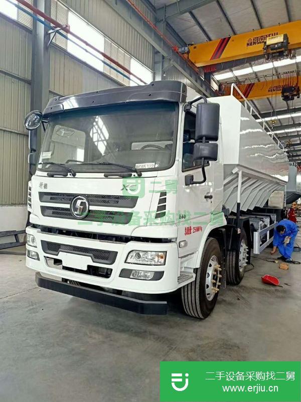湖北出售二手陜汽軒德小三軸32方電控散裝飼料運輸車