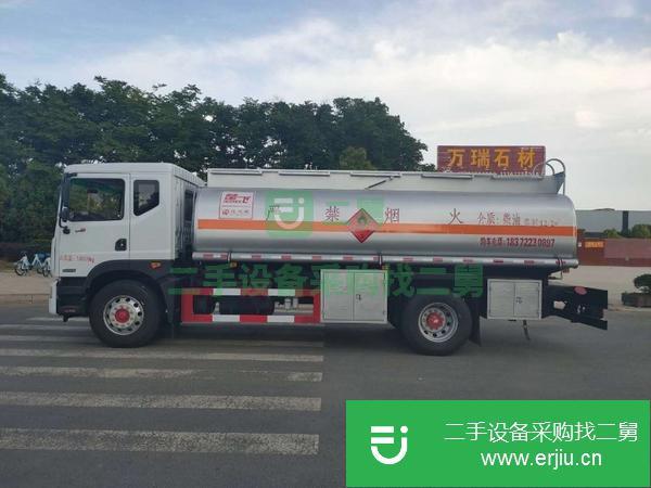 廣西出售二手國五有手續的10噸加油車