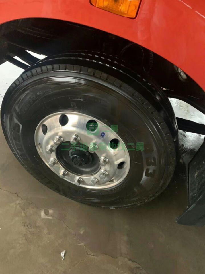 出售16年6月全保險(xiǎn)解放精品420馬力單驅(qū)牽引車