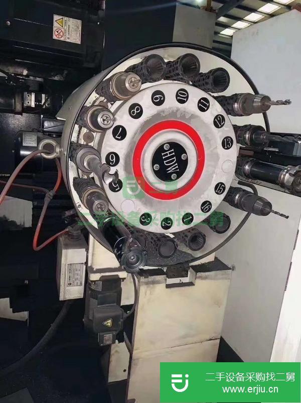福建出售二手臥式加工中心 機械臂刀庫