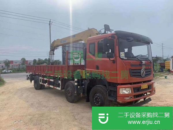 河北出售二手小三軸隨車吊配12噸徐工吊機