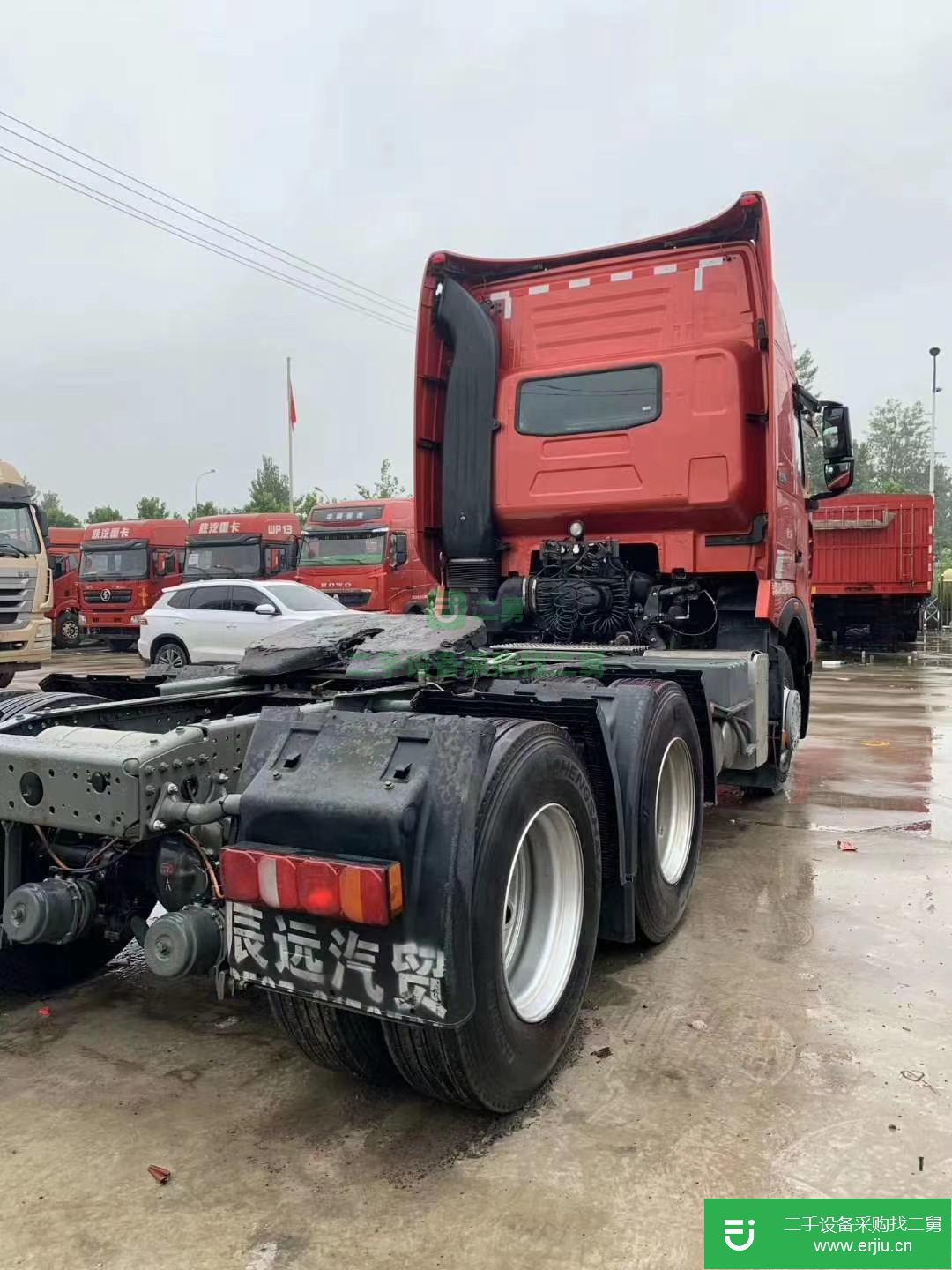 山東出售二手重汽豪沃牽引車