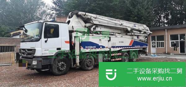北京出售二手中聯(lián)叉腿四橋6節(jié)臂混凝土泵車