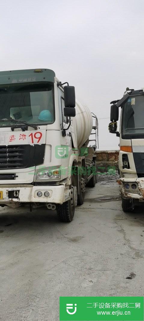 江蘇出售二手豪沃大18方攪拌車