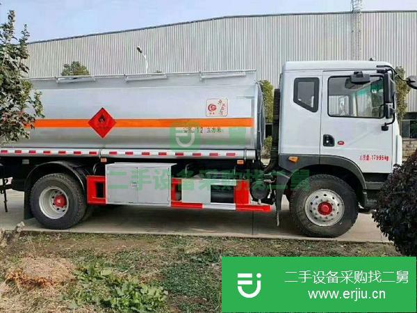 山東出售二手12噸油罐車
