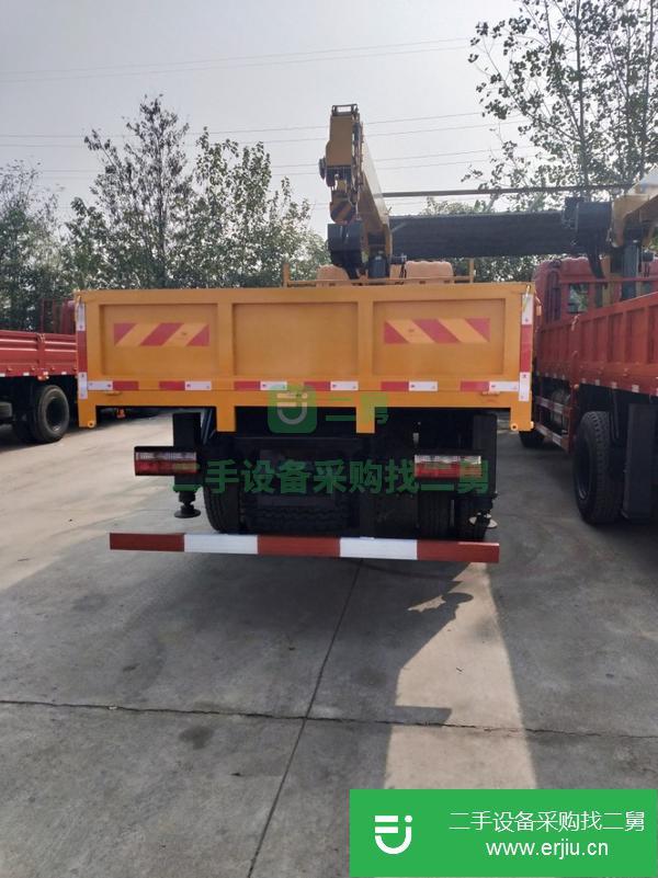 湖北出售二手東風單橋徐工八噸隨車吊