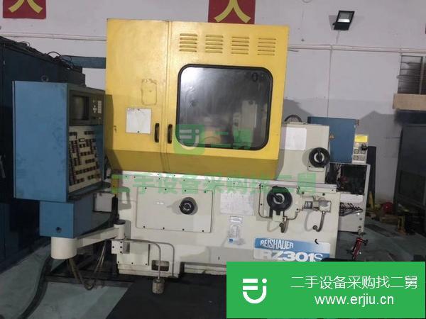 江蘇出售二手數(shù)控蝸桿砂輪磨齒機,加工直徑330,模數(shù)6,在位。