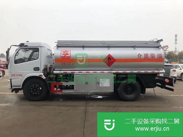 江蘇出售二手楚勝8噸國五油罐車