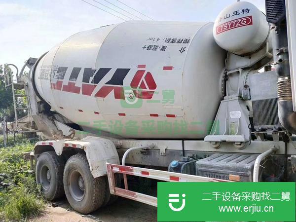 湖南出售二手豪沃國(guó)四攪拌車