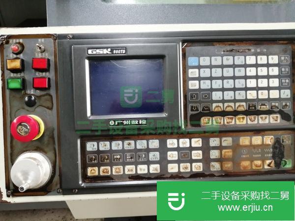 山東出售二手大連6136數(shù)控車床