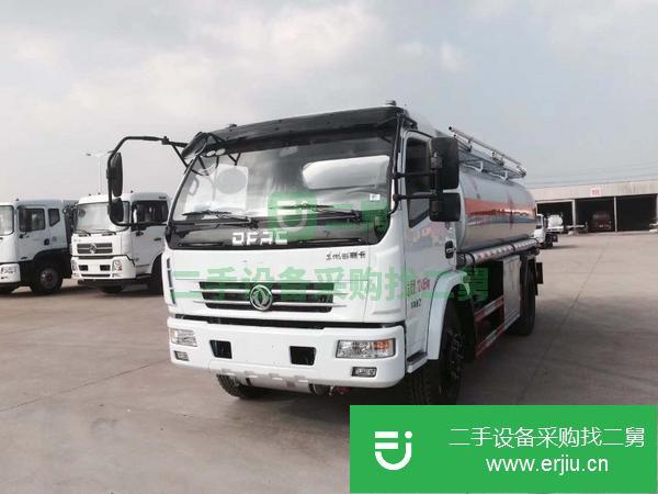 內蒙古出售二手東風5噸油罐車