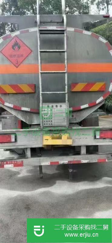 重慶出售二手前四后八鋁合金油罐車