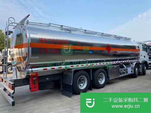 山西出售二手重汽HOWO油罐車可分期
