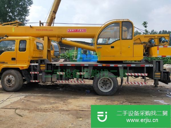 河南出售二手十噸四通吊車,七米五節大臂油電兩用單出腿