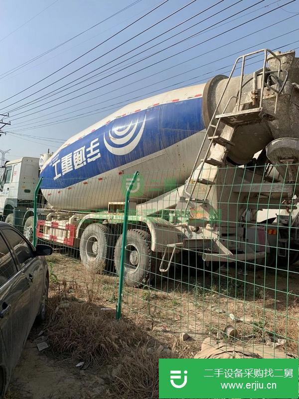 江蘇出售二手15年大18方豪沃攪拌車