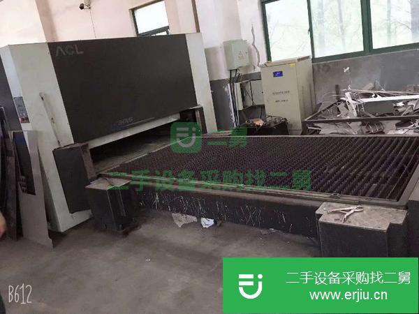 江蘇出售二手上海埃錫爾力豐3015雙交換臺1000w光纖激光切割機