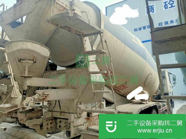 江蘇出售二手豪沃大15方攪拌車