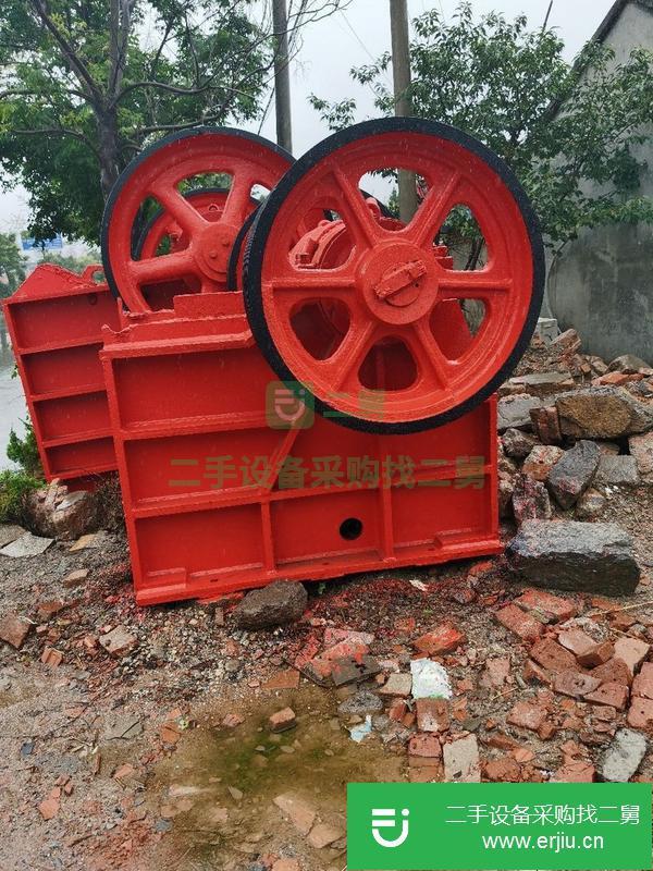 山東出售二手575鄂式破碎機