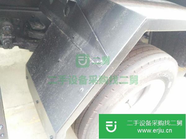 新疆出售二手解放加油車 包上戶