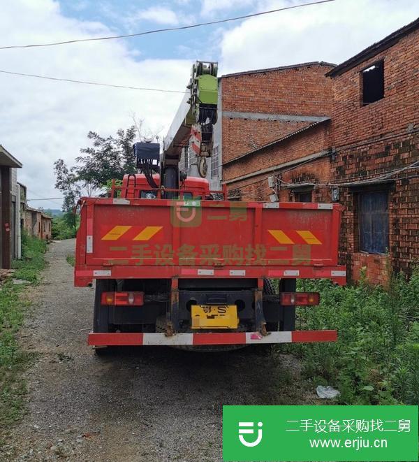 甘肅出售二手東風8噸吊車