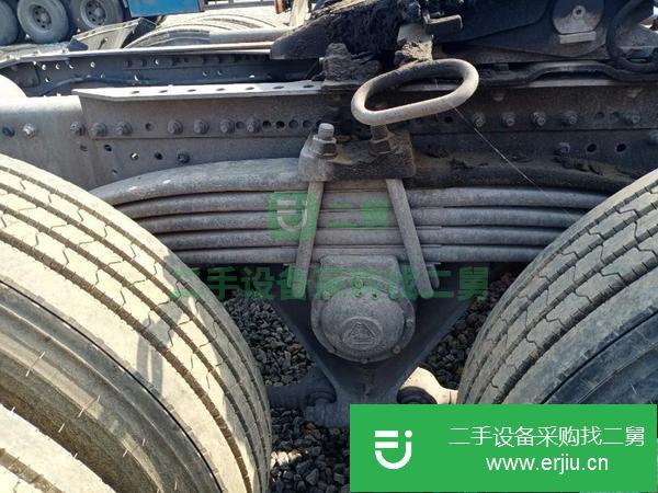 山東出售二手豪沃牽引車 國五排放