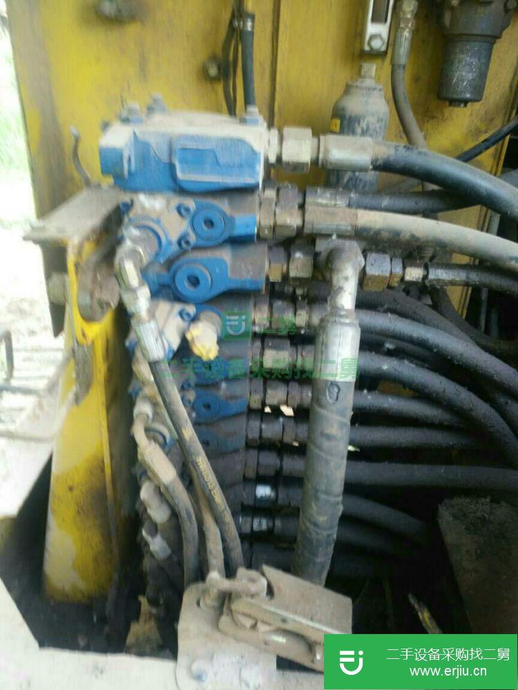 河南出售二手雷沃重工FR85-7挖掘機