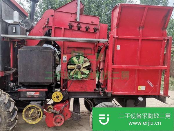 山東出售二手中聯(lián)玉米收割機(jī)