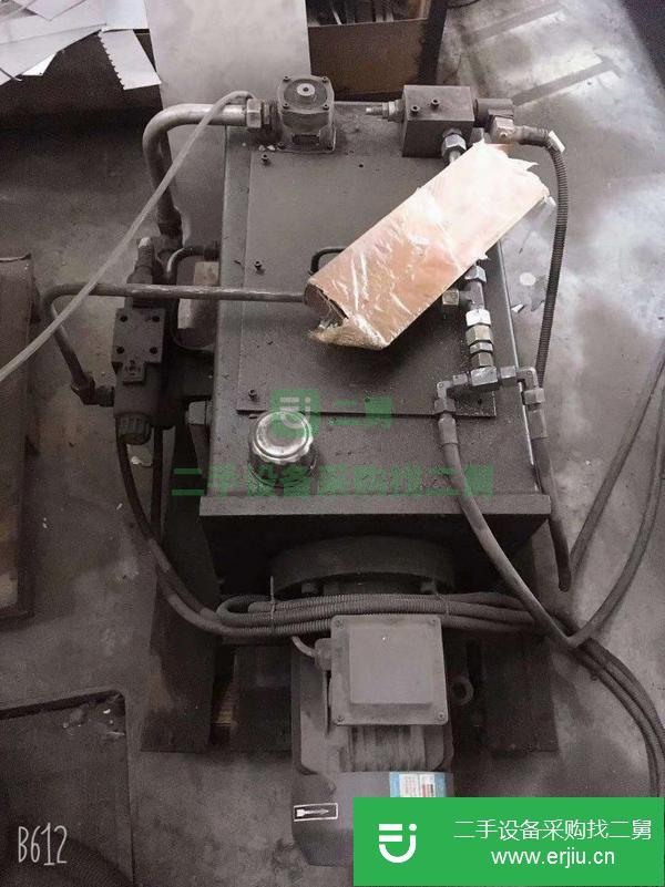 江蘇出售二手上海埃錫爾力豐3015雙交換臺1000w光纖激光切割機