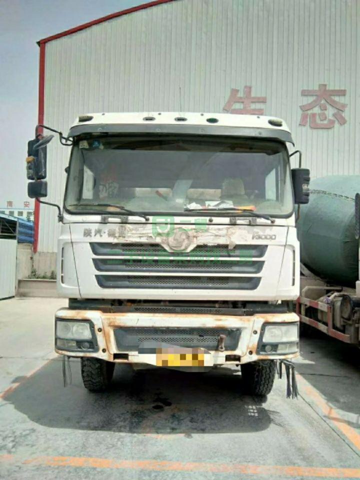出售德龍大12方攪拌車個人戶，可以協(xié)議，可以過戶