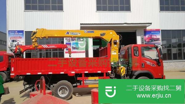 湖北出售二手重汽王牌吊車 上裝徐工6.3t吊機