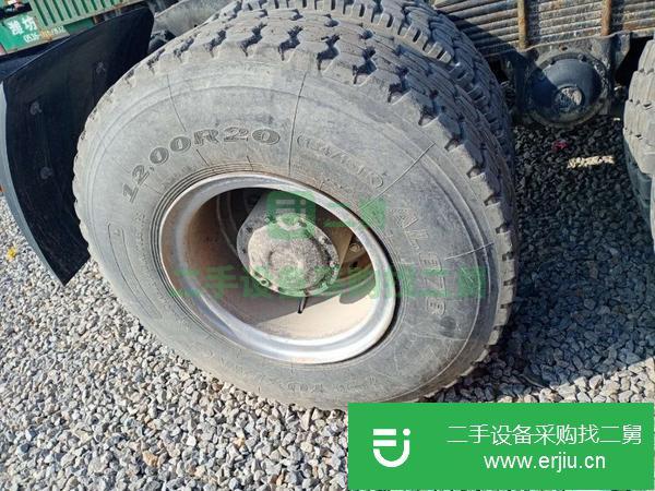 山東出售二手17年重體德龍牽引車500馬力國五排放