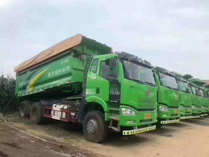 出售解放J6P后八輪渣土運輸車