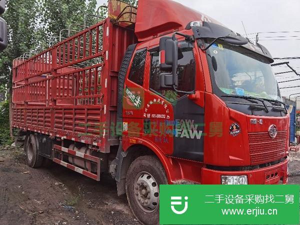 河南出售二手17年國五6.8米解放高欄貨車