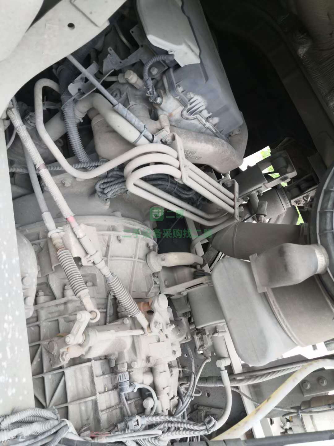 出售17年國四豪瀚牽引車，400 馬力，德國曼發動機