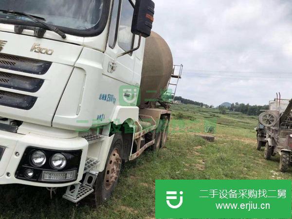 福建出售二手國三12方德龍攪拌車