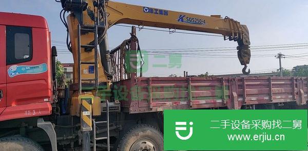 湖北出售二手東風(fēng)吊車，上裝徐工10噸4節(jié)臂吊機