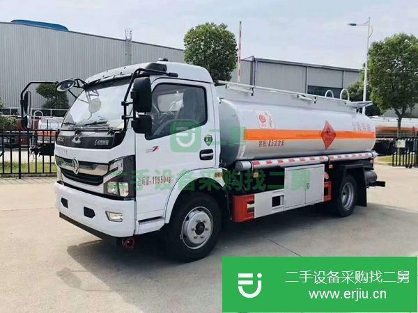 福建出售二手楚勝8噸油罐車國六