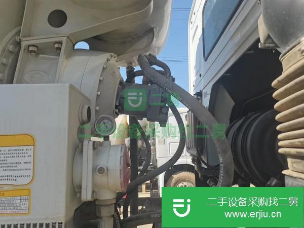 浙江出售二手17年國五14方豪沃攪拌車
