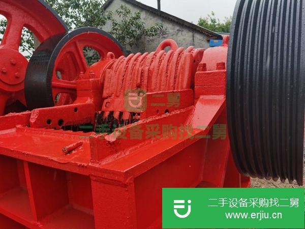 山東出售二手575鄂式破碎機