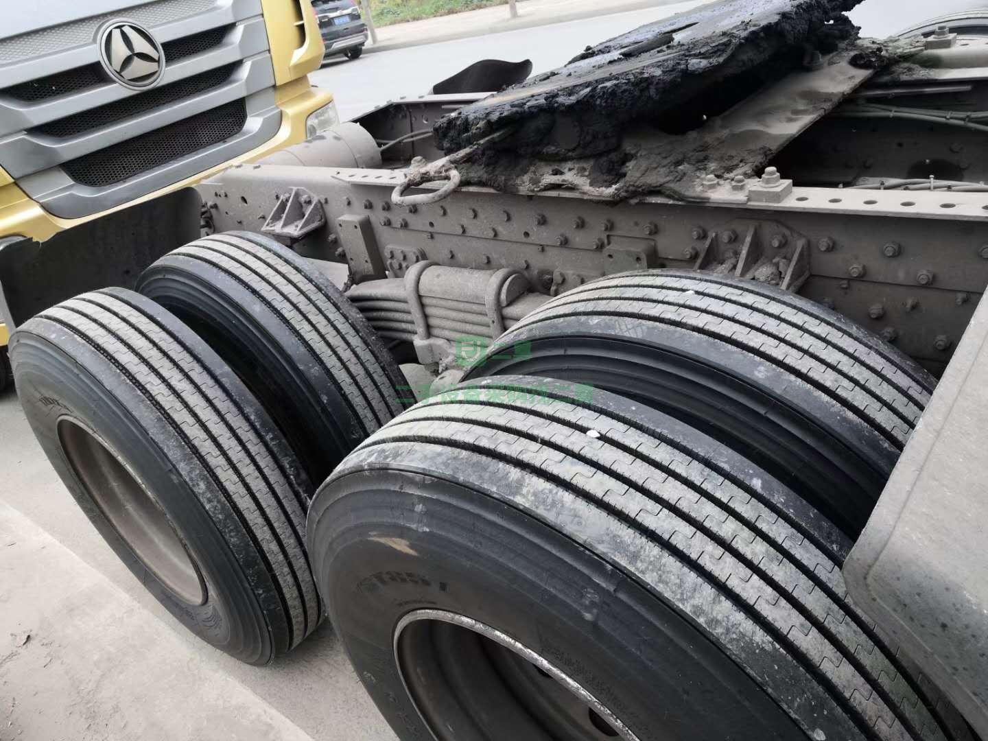 出售17年國四豪瀚牽引車，400 馬力，德國曼發動機