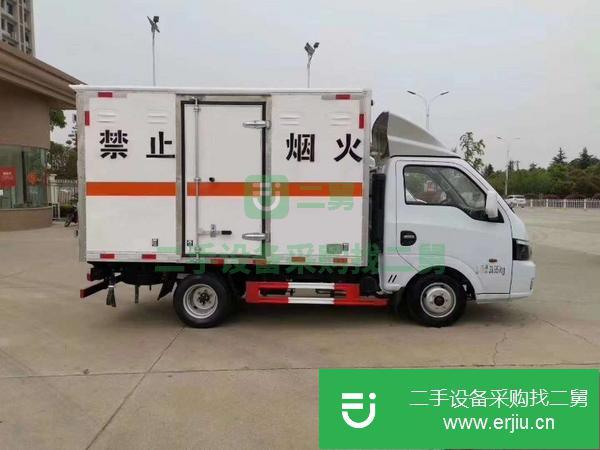 江蘇出售二手東風多利卡國五氣瓶運輸車
