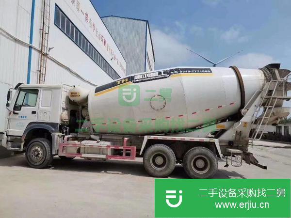 廣西出售二手18年豪沃大14方攪拌車