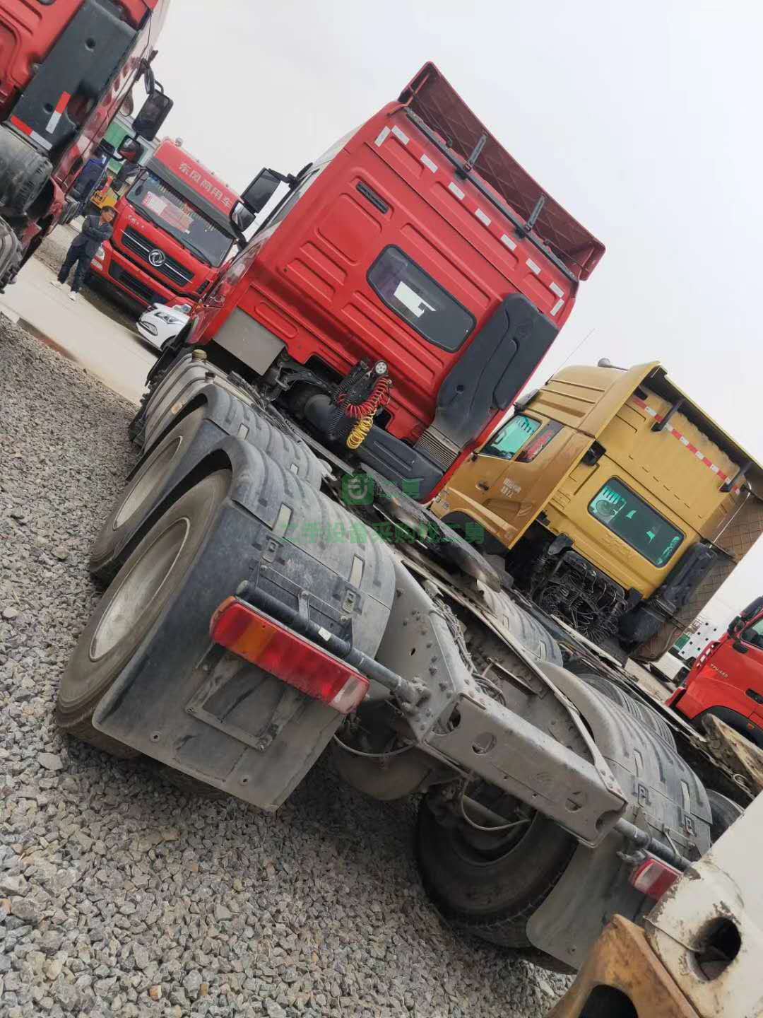 出售三一英杰版牽引車19年10月上戶，國(guó)五，雙驅(qū)輕體，500馬力