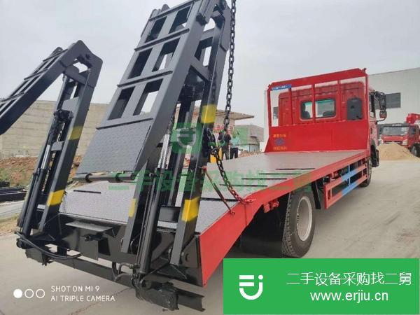 新疆出售二手東風多利卡平板運輸車