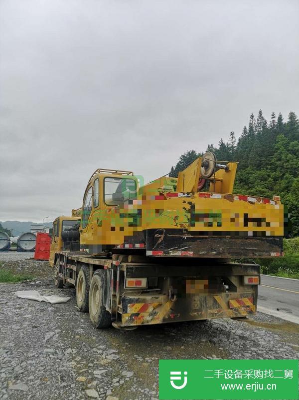 貴州出售二手吊車，手續齊全,能正常工作,車況沒有問題